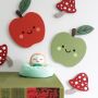 Petite pomme en bois à décorer