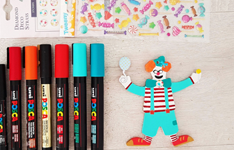 coloriage du clown en bois pour créer un mobile bébé