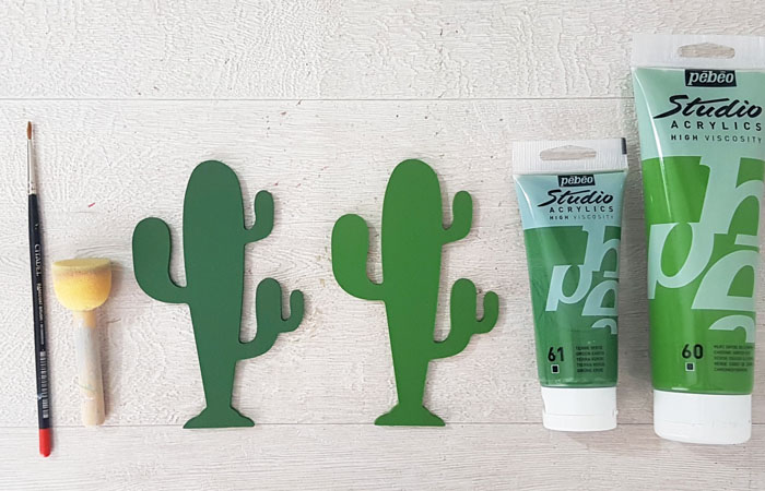 peindre les petits cactus pour la déco lama chambre bébé